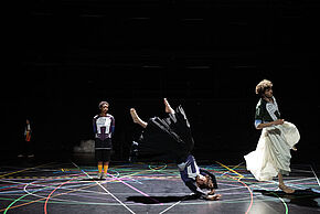 EXIT ABOVE / Anne Teresa de Keersmaeker